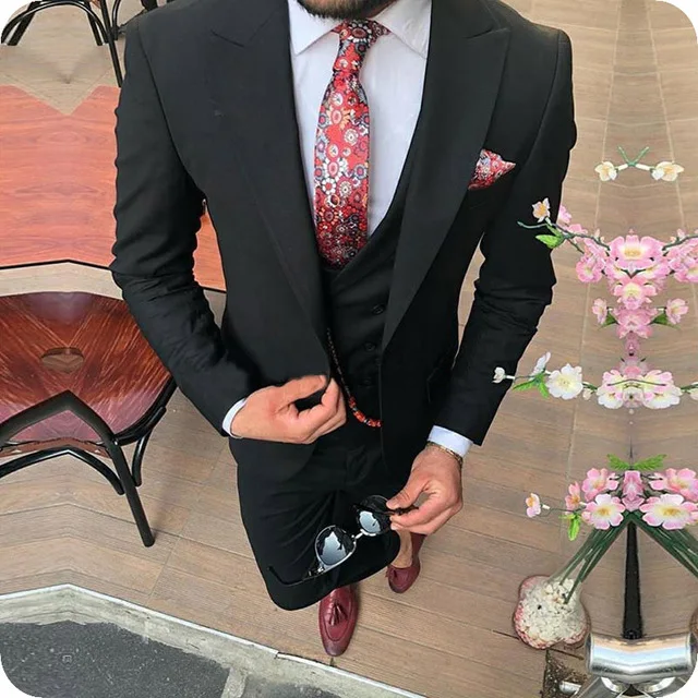 2020 Custom Made Black Business Men Suits Wedding Tuxedos Classic Groom Dress Suit Peaked Lapel Slim Fit 3 Piece Best Man Blazer
2020 Custom Made Black Business Men Suits Wedding Tuxedos Classic Groom Dress Suit Peaked Lapel Slim Fit 3 Piece Best Man Blazer
