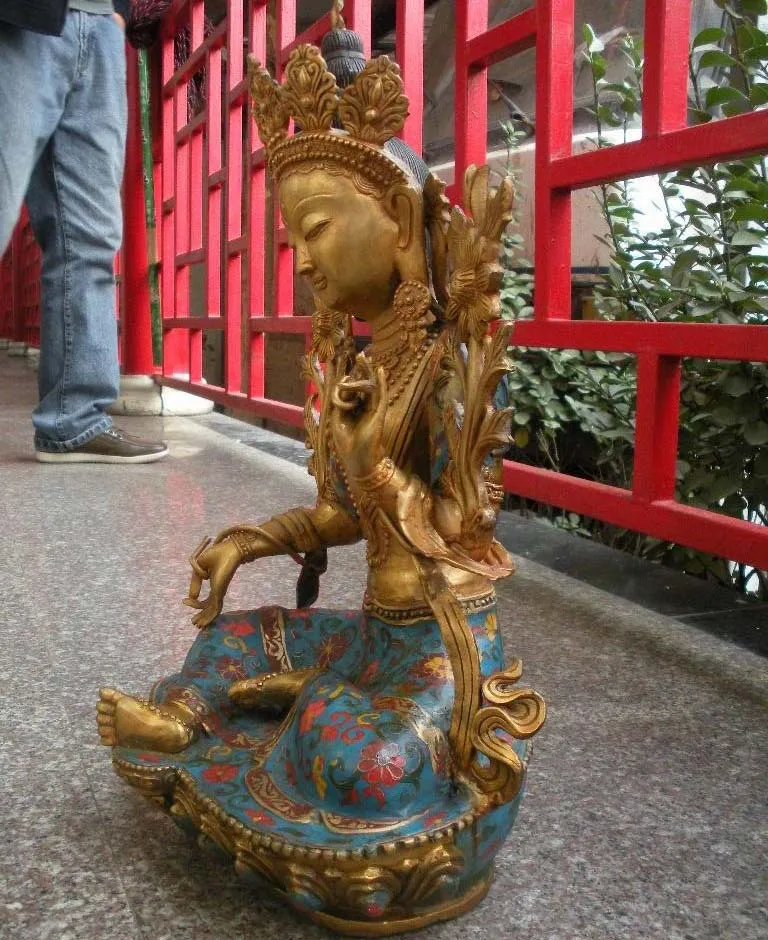 18"Tibet Folk Temple bronze Gild cloisonne Green Tara Kwan-yin Buddha statue FREE SHIPPING
18"Tibet Folk Temple bronze Gild cloisonne Green Tara Kwan-yin Buddha statue FREE SHIPPING
