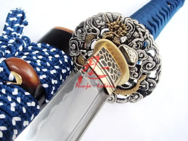 Clay tempered japanese katana dragon tsuba abrasive sanmai sword sharpened blade
Clay tempered japanese katana dragon tsuba abrasive sanmai sword sharpened blade