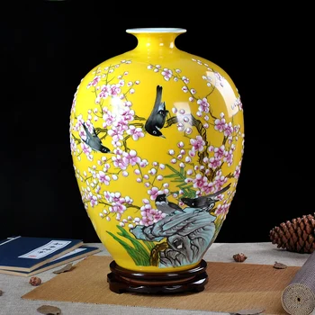 Jingdezhen ceramics masters hand-painted famille rose vase Chinese living Home Furnishing handicrafts
Jingdezhen ceramics masters hand-painted famille rose vase Chinese living Home Furnishing handicrafts