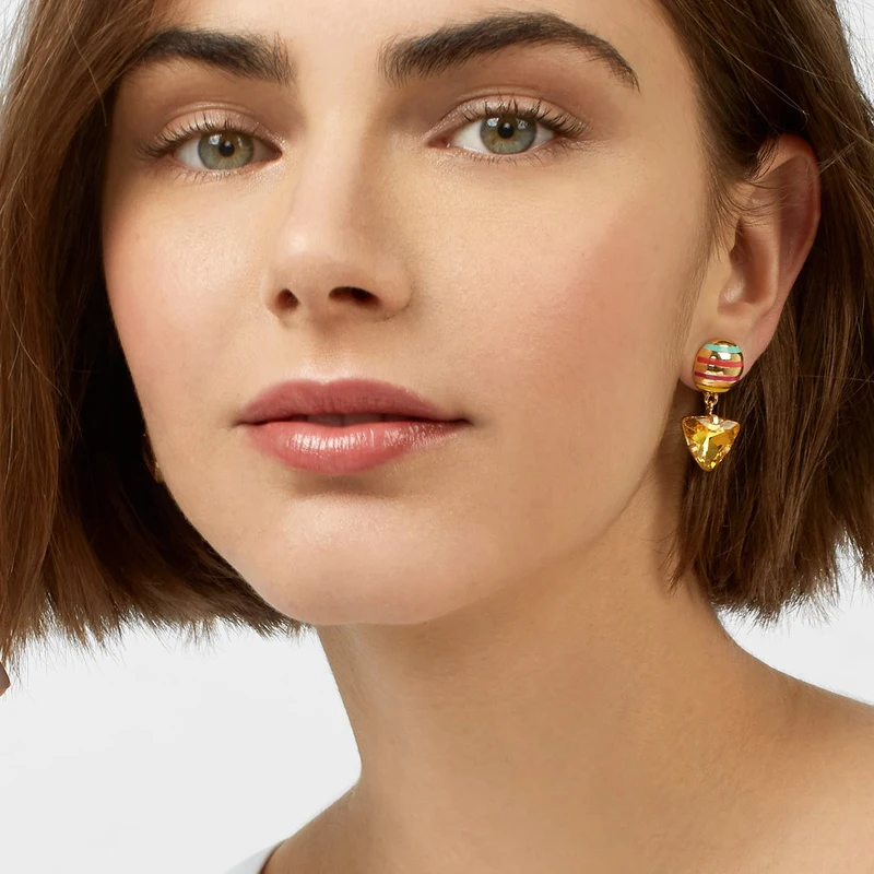JUJIA 3 colors crystal fashion drop Earrings for women girl party vintage fashioin statement earrings for wholesale
JUJIA 3 colors crystal fashion drop Earrings for women girl party vintage fashioin statement earrings for wholesale