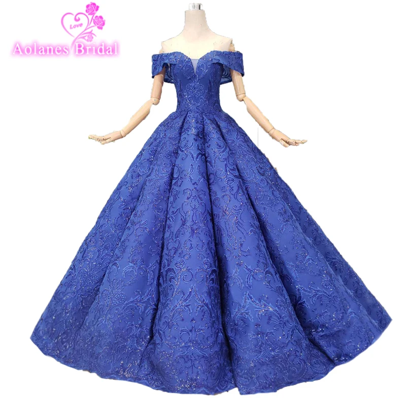 Sweetheart Royal Blue Off The Shoulder Stuting Prom Gown Sequins Ball Gown Luxurious Lace Waves Big Skirt Formal Prom Dresses
Sweetheart Royal Blue Off The Shoulder Stuting Prom Gown Sequins Ball Gown Luxurious Lace Waves Big Skirt Formal Prom Dresses