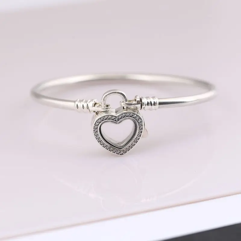 New 925 Sterling Silver Bangle Pave Love Heart Locket Snake Chain Bracelet Bangle Fit Women Bead Charm DIY Jewelry
New 925 Sterling Silver Bangle Pave Love Heart Locket Snake Chain Bracelet Bangle Fit Women Bead Charm DIY Jewelry