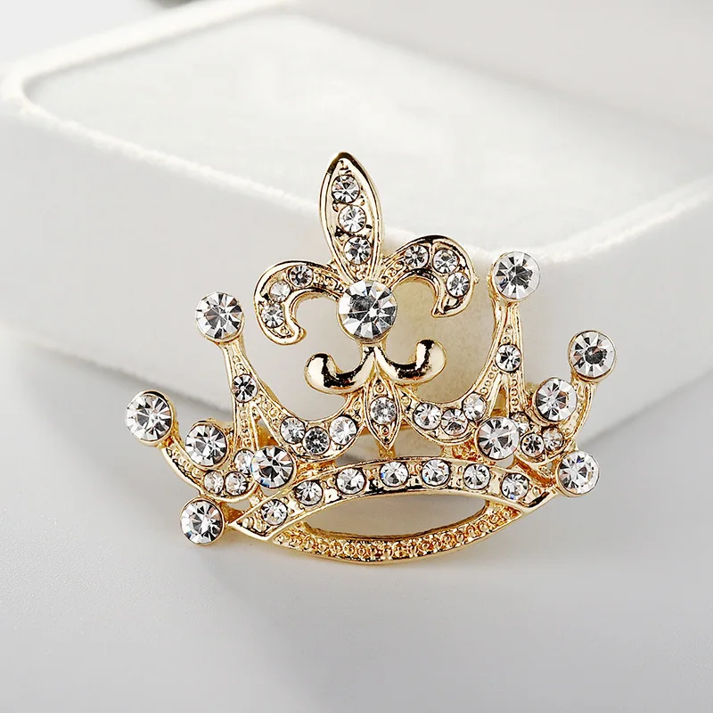 Korean Vintage New Crystal Crown Brooches Lapel Pins Badge Shirt Collar Button Brooch Pin Jewelry Gifts for Women Accessories
Korean Vintage New Crystal Crown Brooches Lapel Pins Badge Shirt Collar Button Brooch Pin Jewelry Gifts for Women Accessories