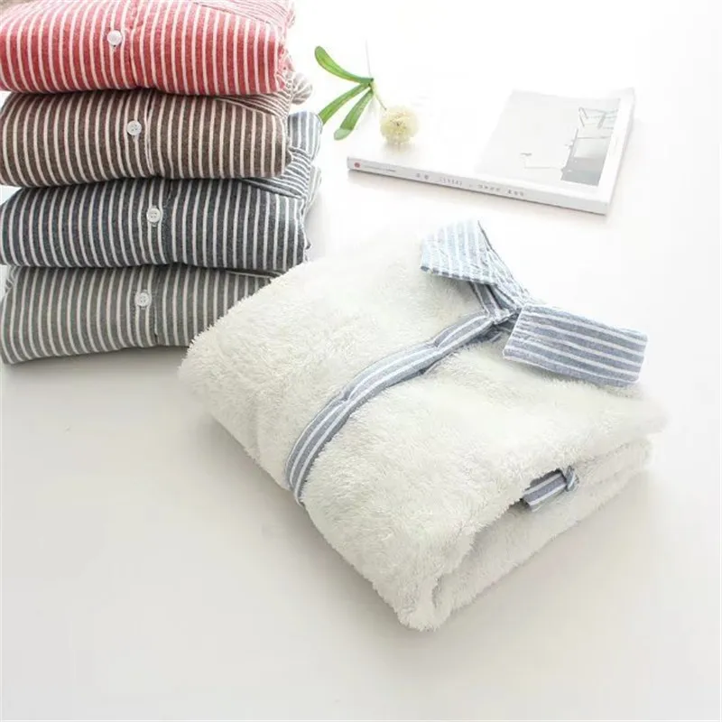 Blusa feminina 2018 Red Winter Striped Shirt Women Casual Pocket Blouse Long Sleeve Turn-down Collar Tops Warm Flannel Shirts
Blusa feminina 2018 Red Winter Striped Shirt Women Casual Pocket Blouse Long Sleeve Turn-down Collar Tops Warm Flannel Shirts