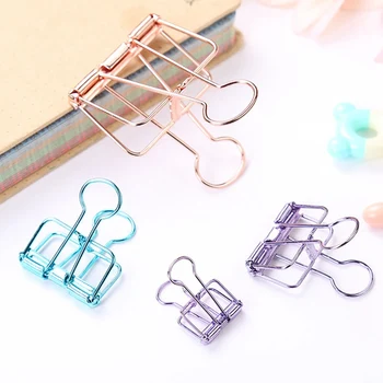 1Pc 3 Size Rose Gold Hollowed Out Design Binder Clip For Office School Paper Organizer Stationery Supply Decorative Metal Clips
1Pc 3 Size Rose Gold Hollowed Out Design Binder Clip For Office School Paper Organizer Stationery Supply Decorative Metal Clips