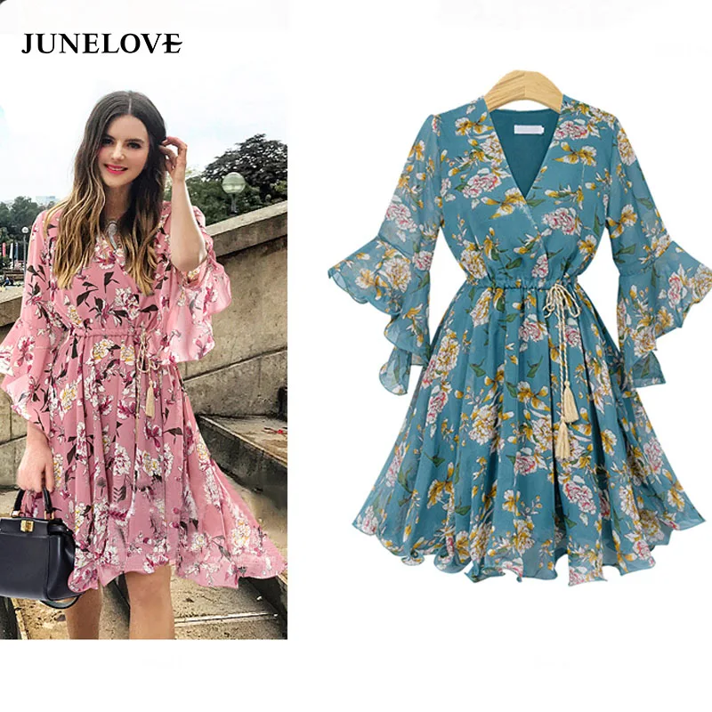 2019 Women New Fashion Elegant Chiffon Dresses V-Neck Ruffle Sleeve Ladies Robe Vintage Print Beach Dress Plus Size 5XL Vestidos
2019 Women New Fashion Elegant Chiffon Dresses V-Neck Ruffle Sleeve Ladies Robe Vintage Print Beach Dress Plus Size 5XL Vestidos