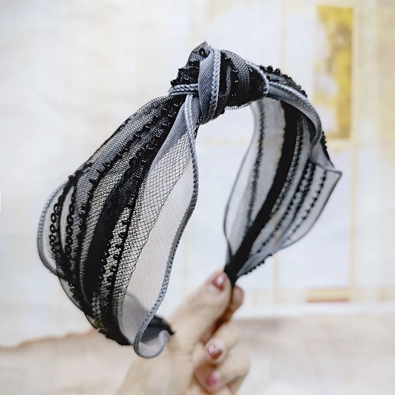 Bohemian Black Lace Center Knot Hairband With Beads Knotted Headband Hair Accessories
Bohemian Black Lace Center Knot Hairband With Beads Knotted Headband Hair Accessories