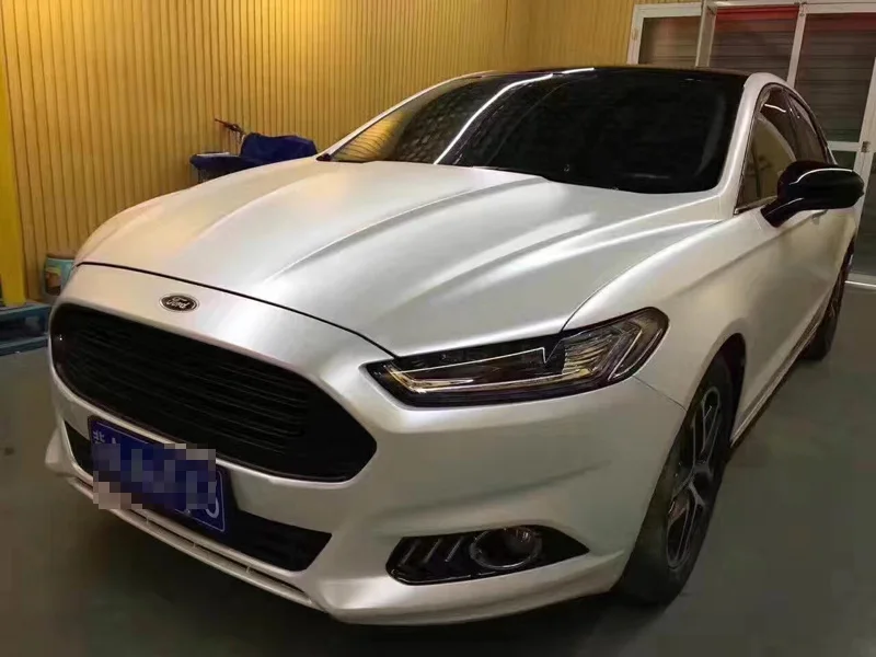 White Metallic Flash Vinyl Wrap-3