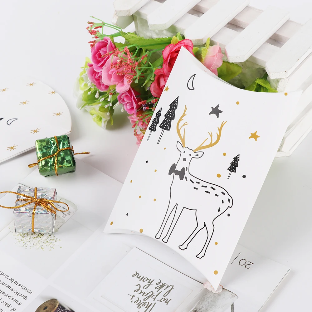 10pcs Pillow Shape Christmas Gift Box Xmas Tree Elk Print Christmas Candy Box Bag Paper Cookies Boxes Party Gift Bag
10pcs Pillow Shape Christmas Gift Box Xmas Tree Elk Print Christmas Candy Box Bag Paper Cookies Boxes Party Gift Bag