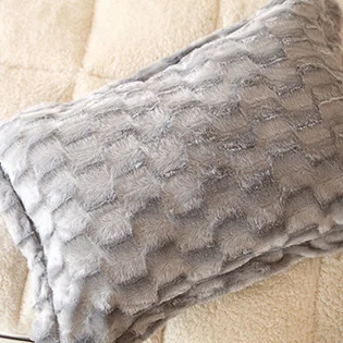 new fashion solid Soft Plush pillow cushion case Bedroom home Decorative Pillow Case 50*70cm fronha Pillow Cover free shipping
new fashion solid Soft Plush pillow cushion case Bedroom home Decorative Pillow Case 50*70cm fronha Pillow Cover free shipping