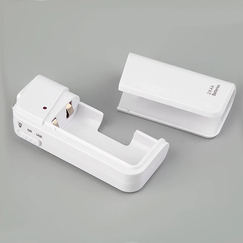 Universal Portable USB Emergency 2 AA Battery Extender Charger Power Bank Supply Box LCC77
Universal Portable USB Emergency 2 AA Battery Extender Charger Power Bank Supply Box LCC77