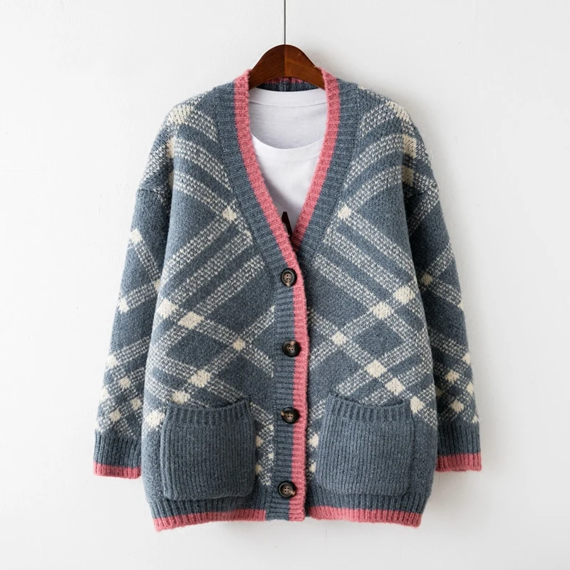 Luxury Designer Brand Knitted Sweater for Women V Neck Vintage Striped Loose Knitted Cardigans Sweater
Luxury Designer Brand Knitted Sweater for Women V Neck Vintage Striped Loose Knitted Cardigans Sweater
