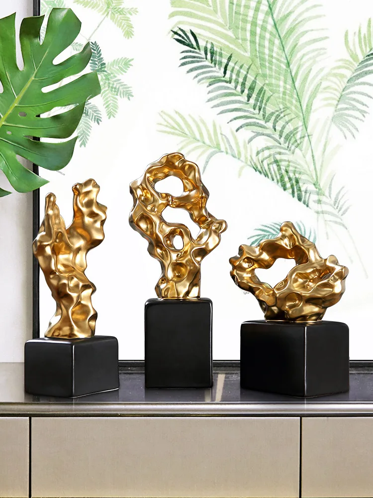 Nordic Creative Geometric Modern Hollow Sculpture Simple Gold Ceramic Abstract Art Statues Cafe Decoration Home Accessories
Nordic Creative Geometric Modern Hollow Sculpture Simple Gold Ceramic Abstract Art Statues Cafe Decoration Home Accessories