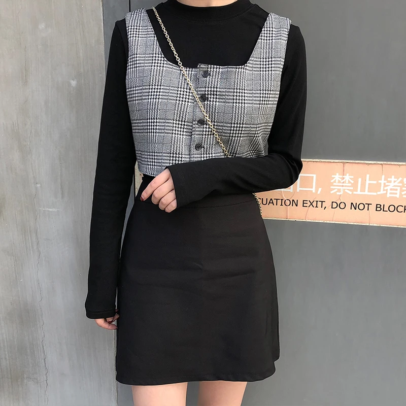2019 spring new 3 pcs set women long sleeve t shirt+plaid vest+mini skirts womens clothing set (X234)
2019 spring new 3 pcs set women long sleeve t shirt+plaid vest+mini skirts womens clothing set (X234)