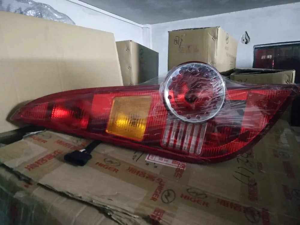 Bus parts higer bus rear taillights of passenger cars are suitable for the rear taillights of Suzhou Jinlong free shipping
Bus parts higer bus rear taillights of passenger cars are suitable for the rear taillights of Suzhou Jinlong free shipping