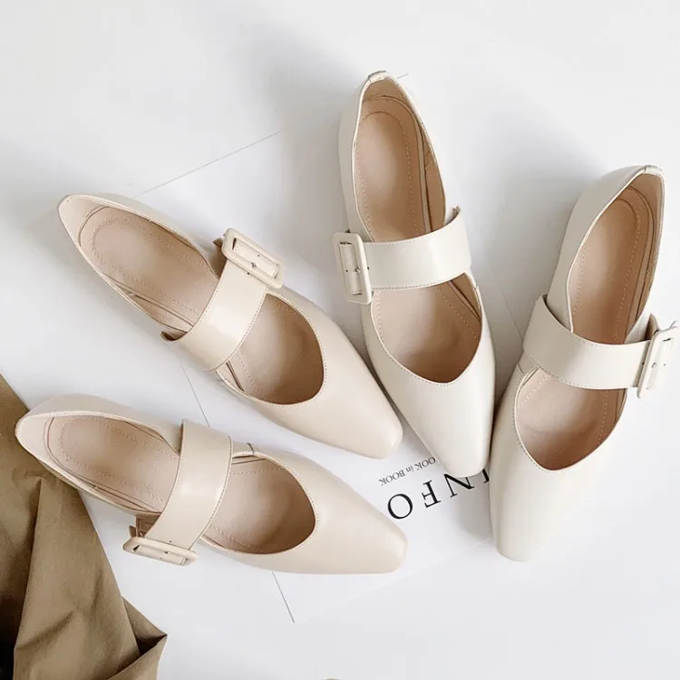 MLJUESE 2019 women flats Cow leather buckle strap apricot color comfortable flats shoes spring autumn casual shoes party size 40
MLJUESE 2019 women flats Cow leather buckle strap apricot color comfortable flats shoes spring autumn casual shoes party size 40
