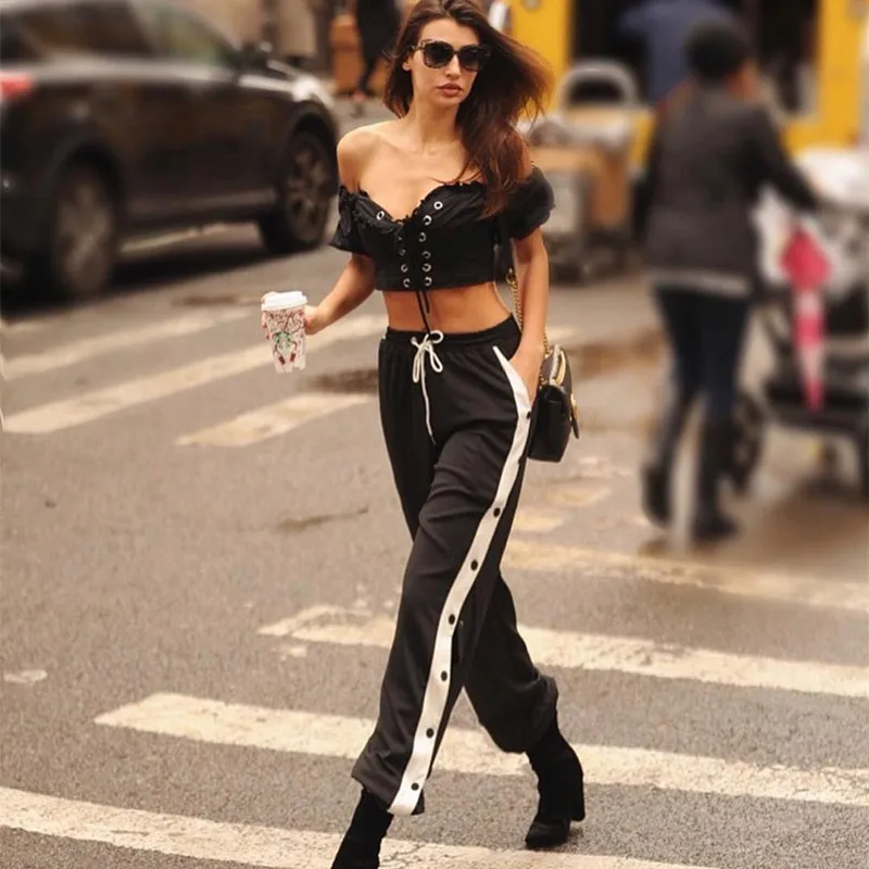 Drawstring Waist Striped Trim Sweatpants Black Mid Waist Patchwork Exercise Long Pants Women Casual Pants
Drawstring Waist Striped Trim Sweatpants Black Mid Waist Patchwork Exercise Long Pants Women Casual Pants