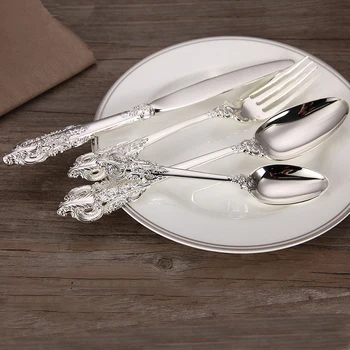 4pcs/Set Luxury Silver Dinnerware Set Wedding Flatware set Restaurant Cutlery Tableware Set Dinner Knife Table Fork Teaspoon
4pcs/Set Luxury Silver Dinnerware Set Wedding Flatware set Restaurant Cutlery Tableware Set Dinner Knife Table Fork Teaspoon
