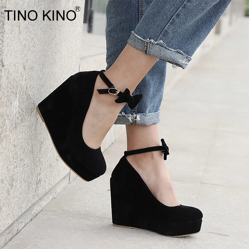 TINO KINO Women's Bowtie Ankle Buckle Strap Wedge Autumn Pumps Female Plus Size Platform Shoes Ladies Party Wedding Footwear
TINO KINO Women's Bowtie Ankle Buckle Strap Wedge Autumn Pumps Female Plus Size Platform Shoes Ladies Party Wedding Footwear