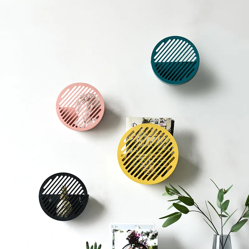 Nordic Round Iron Storage Rack Wall Hanging Home Decoration Living Room Wall Magazine Storage Shelf Umbrella Stand Holder
Nordic Round Iron Storage Rack Wall Hanging Home Decoration Living Room Wall Magazine Storage Shelf Umbrella Stand Holder