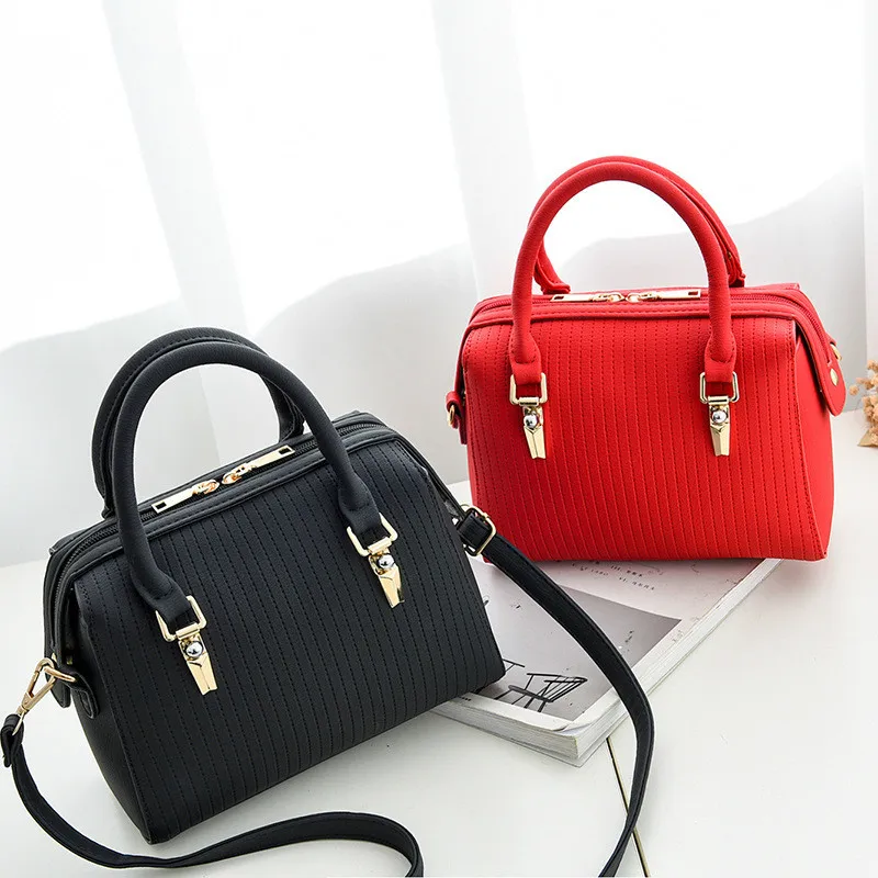 2019 Spring New Fashion Women Shoulder Bag Flap Designer Handbags Clutch Bag Ladies Messenger Bags With Metal Buck
2019 Spring New Fashion Women Shoulder Bag Flap Designer Handbags Clutch Bag Ladies Messenger Bags With Metal Buck