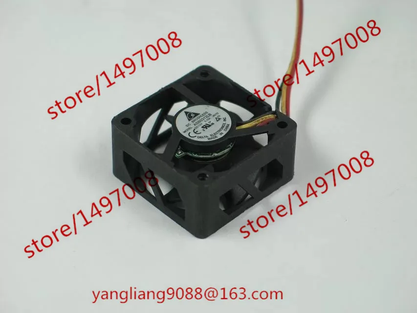 Охлаждающий вентилятор для сервера Delta Electronics ASB0312LB AV10, 12 В постоянного тока, 0,10 А, 30x30x15 мм
Охлаждающий вентилятор для сервера Delta Electronics ASB0312LB AV10, 12 В постоянного тока, 0,10 А, 30x30x15 мм