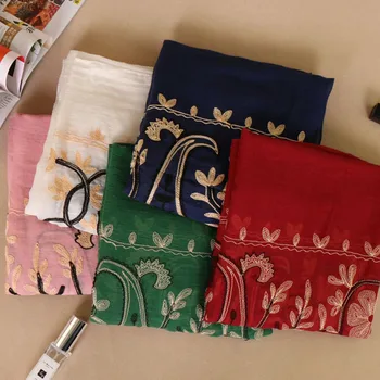 Fashion embroidery cotton cashew floral bohemian shawls hijab summer muslim wraps kerchief long scarves/scarf 10 color 180*90cm
Fashion embroidery cotton cashew floral bohemian shawls hijab summer muslim wraps kerchief long scarves/scarf 10 color 180*90cm