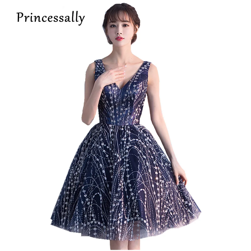2017 New Elegant Evening Dress Navy Blue With Silvery Sequined Pattern Short Fashion Evening Dress Bride Prom Party Gown Cheap
2017 New Elegant Evening Dress Navy Blue With Silvery Sequined Pattern Short Fashion Evening Dress Bride Prom Party Gown Cheap
