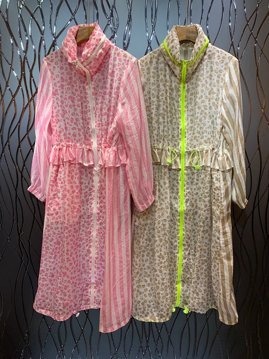 Summer 2019 New Girl Windswear 606 with Lotus Leaf Edge Stitching Printing and Long Sleeve Zipper
Summer 2019 New Girl Windswear 606 with Lotus Leaf Edge Stitching Printing and Long Sleeve Zipper