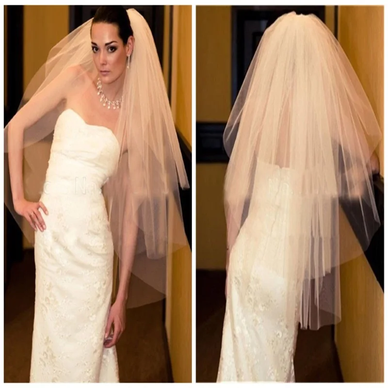 New Short Bridal Veils with Comb Cut Edge Tulle 3 Layers White/Ivory Wedding Accessories Stock Hot Sale Fashion Wedding Veils
New Short Bridal Veils with Comb Cut Edge Tulle 3 Layers White/Ivory Wedding Accessories Stock Hot Sale Fashion Wedding Veils