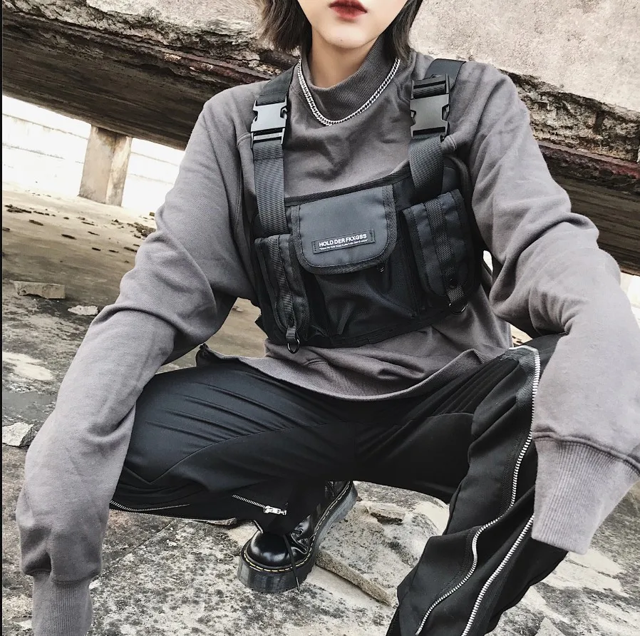 updated kanye west ins hot style chest Rig Military tactical chest bag Functional package trendsetter fashion pop Prechest
updated kanye west ins hot style chest Rig Military tactical chest bag Functional package trendsetter fashion pop Prechest