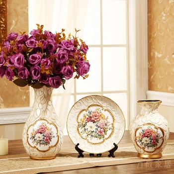Three sets of luxury European style ceramic vase Home Furnishing jewelry ornaments Floral Wedding Gift hot room
Three sets of luxury European style ceramic vase Home Furnishing jewelry ornaments Floral Wedding Gift hot room