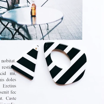 Japan and South Korea black and white stripes Jewelry Finding acrylic accessories components Earrings materials DIY handmade
Japan and South Korea black and white stripes Jewelry Finding acrylic accessories components Earrings materials DIY handmade