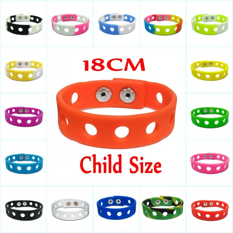 1PCS 18CM High Quality 17 Candy Colors Soft Kids Bracelets/Bands for Croc Shoe Charms Silicone Wristbands Kids Gift Party Favors
1PCS 18CM High Quality 17 Candy Colors Soft Kids Bracelets/Bands for Croc Shoe Charms Silicone Wristbands Kids Gift Party Favors