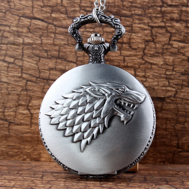 Hot Necklace Watches Gray Tone Honorable Stark House Wolf Quartz Pocket Watch Pendant Game of Thrones Theme Long Chain
Hot Necklace Watches Gray Tone Honorable Stark House Wolf Quartz Pocket Watch Pendant Game of Thrones Theme Long Chain