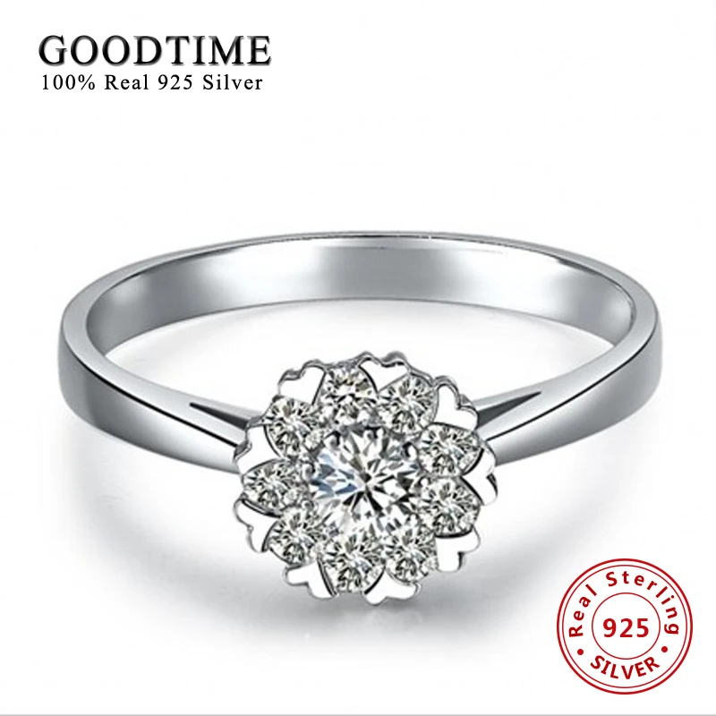 Фото Женское Обручальное кольцо из серебра 925 пробы с фианитом | Украшения и