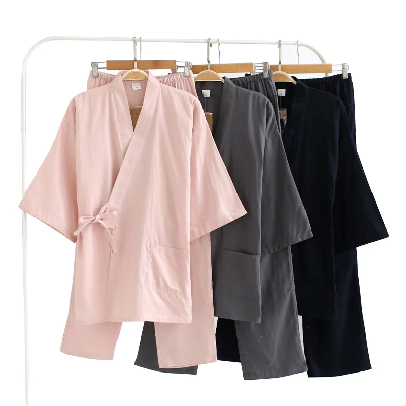 Spring New Lovers Pajamas Set Men And Women Couple Comfort Loose Kimono Solid Color Homewear Summer Loose Air Conditioning Set
Spring New Lovers Pajamas Set Men And Women Couple Comfort Loose Kimono Solid Color Homewear Summer Loose Air Conditioning Set