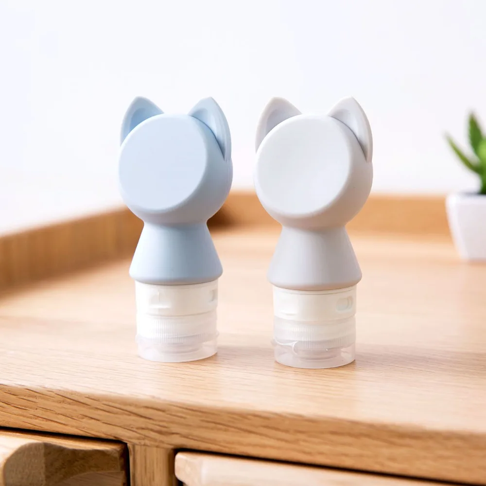 OTHERHOUSE Silicone Soap Dispenser Pump Portable Travel Packing Press Bottle Container For Shampoo Cosmetic Cream Lotion Pot
OTHERHOUSE Silicone Soap Dispenser Pump Portable Travel Packing Press Bottle Container For Shampoo Cosmetic Cream Lotion Pot