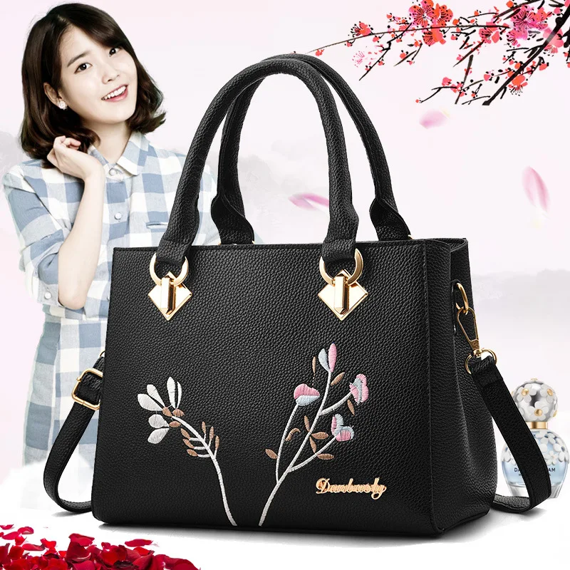 2019 Summer PU Leather Luxury Handbag embroidery Designer Soft Bag high quality Fashion trend ladies shoulder bag messenger bag
2019 Summer PU Leather Luxury Handbag embroidery Designer Soft Bag high quality Fashion trend ladies shoulder bag messenger bag