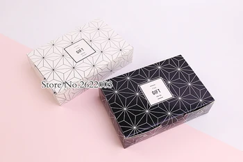 white and Black colour macaron Bakery Box for Biscuits Cookie mooncake biscuit Packaging paper boxes 100piece\lot.
white and Black colour macaron Bakery Box for Biscuits Cookie mooncake biscuit Packaging paper boxes 100piece\lot.