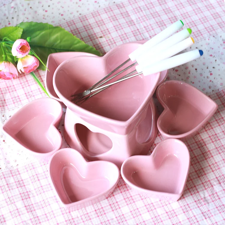 Ceramic dessert fondue pots set Pink heart combination set ice cream pot cheese hot pot Chocolate fondue 4 fork
Ceramic dessert fondue pots set Pink heart combination set ice cream pot cheese hot pot Chocolate fondue 4 fork