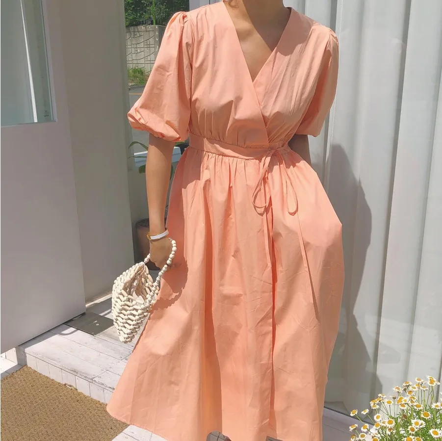 Summer Women's Long Wrap Dress with Belt Puff Sleeve Vintage Sexy V-neck Korean Casual Beach Plus Size Faldas Mujer Moda 2019
Summer Women's Long Wrap Dress with Belt Puff Sleeve Vintage Sexy V-neck Korean Casual Beach Plus Size Faldas Mujer Moda 2019