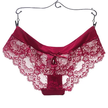 Sexy Mousse Brand Mid-rise Sexy Briefs Women Hollow out Floral Panties Thongs Lace
Sexy Mousse Brand Mid-rise Sexy Briefs Women Hollow out Floral Panties Thongs Lace