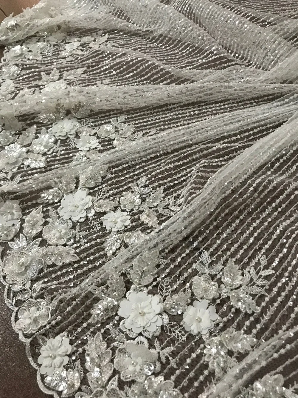 3d flower beaded embroidery mesh fabric CiCi-6145 nigerian tulle lace fabric French Net Lace Fabric
3d flower beaded embroidery mesh fabric CiCi-6145 nigerian tulle lace fabric French Net Lace Fabric