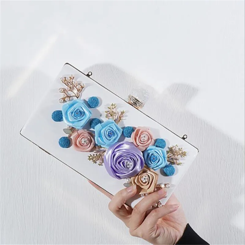 2020 white evening bags handmade flowers wedding banquet purse for ladies party dinner shoulder bags drop shipping MN1284
2020 white evening bags handmade flowers wedding banquet purse for ladies party dinner shoulder bags drop shipping MN1284