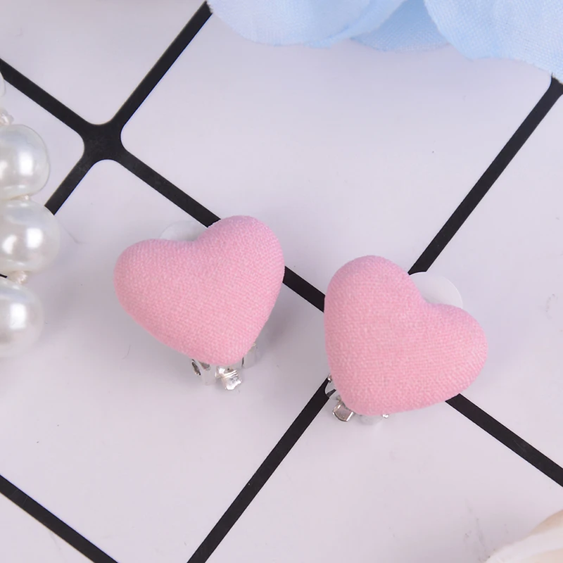 Love Heart Ear Clips Children Clip Earrings Girl Resin Ear Clips Women Gift Jewelry
Love Heart Ear Clips Children Clip Earrings Girl Resin Ear Clips Women Gift Jewelry