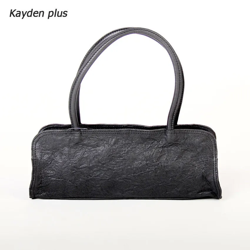 Leather Small Capacity Half Moon Handbag Female Formal Vintage Shoulder Bag Fashion Luxury Bags High Quality Lady Bags Business
Leather Small Capacity Half Moon Handbag Female Formal Vintage Shoulder Bag Fashion Luxury Bags High Quality Lady Bags Business
