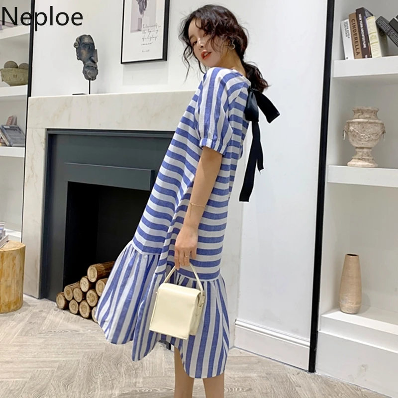 Neploe Striped Women Dress Summer 2019 Retro O-Neck Short Sleeve Bowknot Robe Loose Ruffles Big Swing Female Vestidos 44632
Neploe Striped Women Dress Summer 2019 Retro O-Neck Short Sleeve Bowknot Robe Loose Ruffles Big Swing Female Vestidos 44632