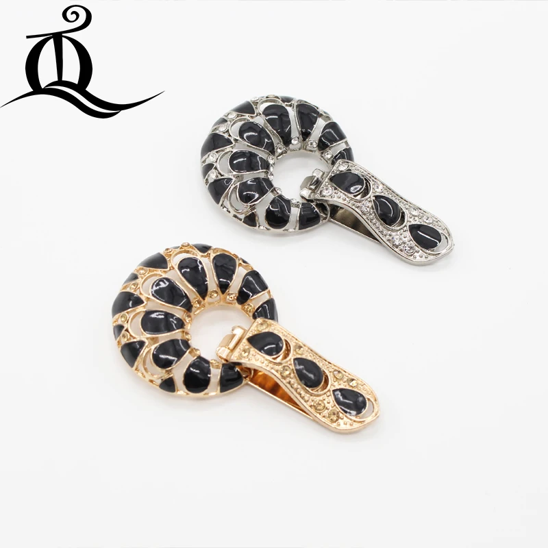 1pcs 4.5x7.8cm Gold Fur Rhinestone Buttons Duck Mouth Buckles Sewing DIY Crafts Buttons
1pcs 4.5x7.8cm Gold Fur Rhinestone Buttons Duck Mouth Buckles Sewing DIY Crafts Buttons